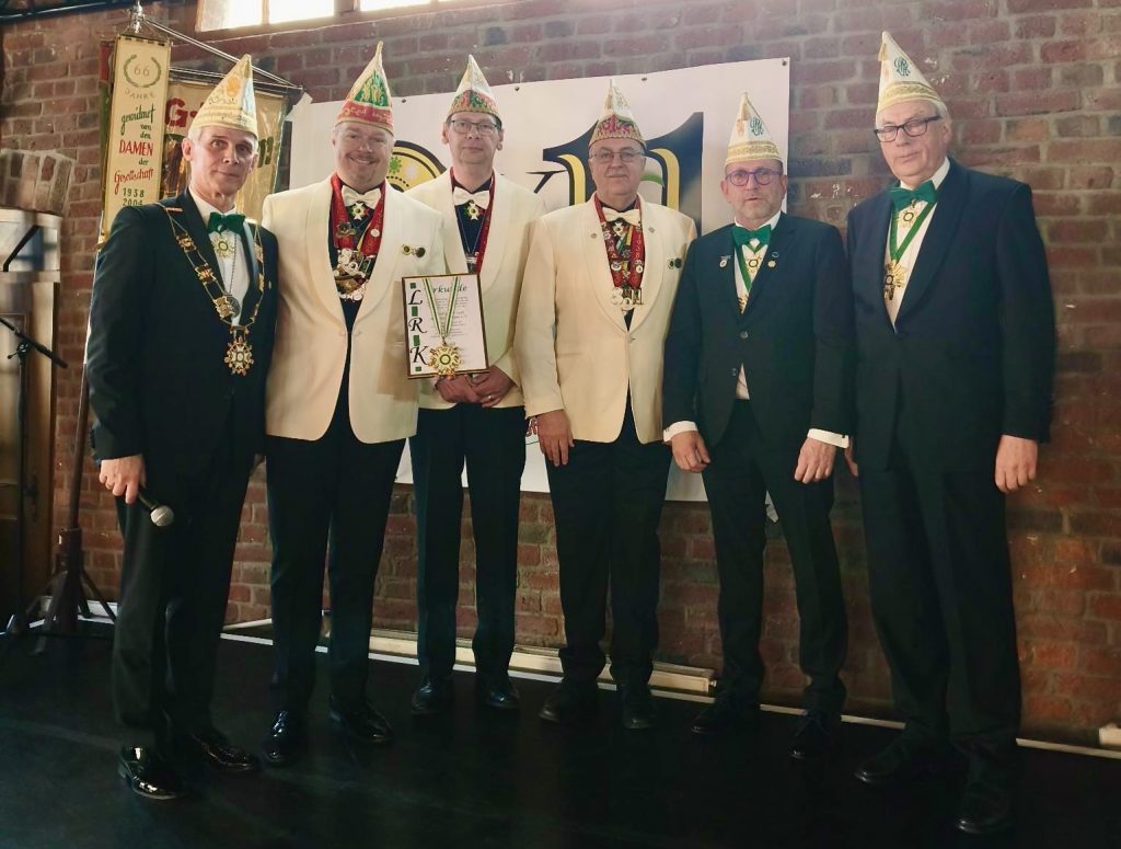 Ehrung für die 38er mit dem LRK-Orden in Gold auf der Jubiläumssitzung 2026 der Gesellschaft 1938 Krefeld-Oppum e.V. am 18.01.2026